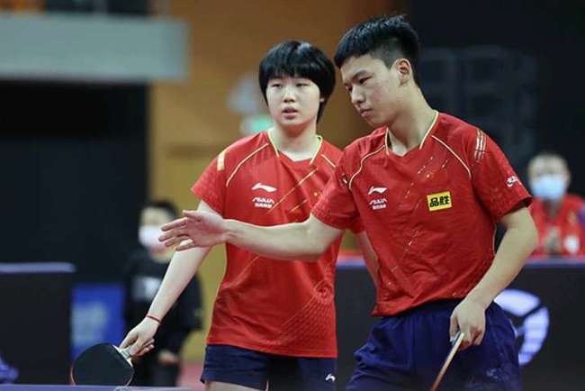 上进攻两端 上进攻两端